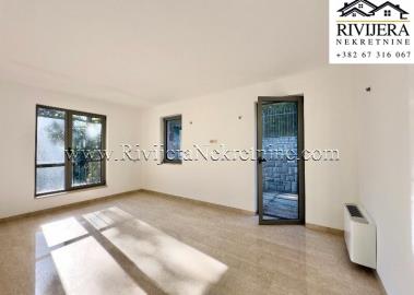 prodaja_Sale_Rivijera_Nekretnine_Ads_ad_oglasi_Kotor_Muo_Boka_bay_prodaza_-7-800x570