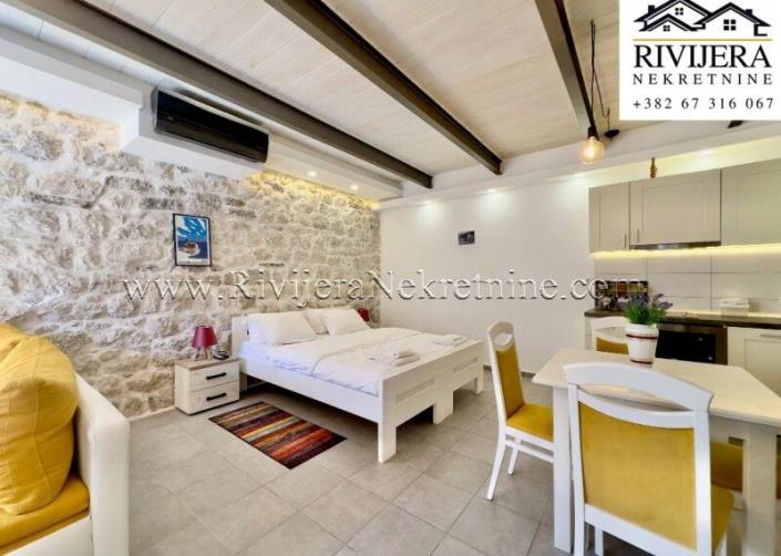 Image No.6-4 Bed House for sale