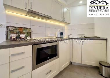 prodaja_Sale_rivijera_Nekretnine_Ads_ad_oglasi_Perast_Kotor_luca_house_realestate_-10-800x570