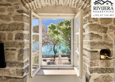 prodaja_Sale_rivijera_Nekretnine_Ads_ad_oglasi_Perast_Kotor_luca_house_realestate_-12-800x570