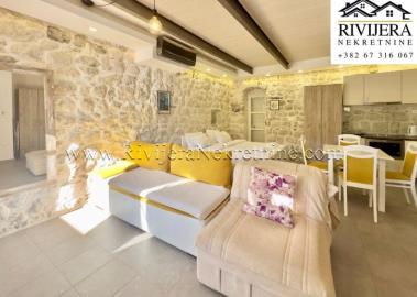 prodaja_Sale_rivijera_Nekretnine_Ads_ad_oglasi_Perast_Kotor_luca_house_realestate_-13-800x570