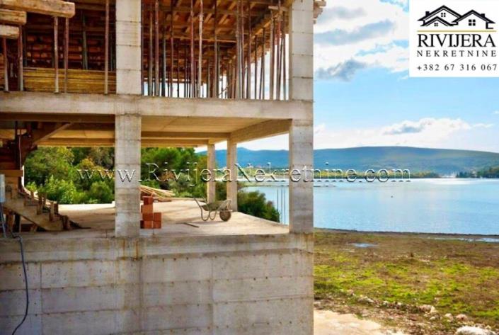 Image No.4-Appartement de 1 chambre à vendre à Tivat