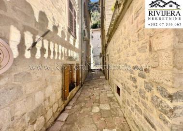 prodaja_sale_rivijera_nekretnine_Ads_ad_oglasi_Kotor_Kotor_bay_stan_apartment_realestate_Boka_-7-800x570
