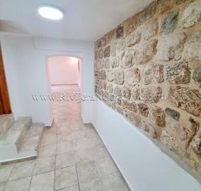prodaja_sale_rivijera_nekretnine_Ads_ad_oglasi_Kotor_Kotor_bay_stan_apartment_realestate_Boka_-9-600x570