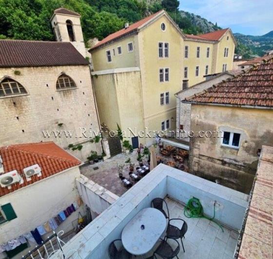 Image No.19-House for sale