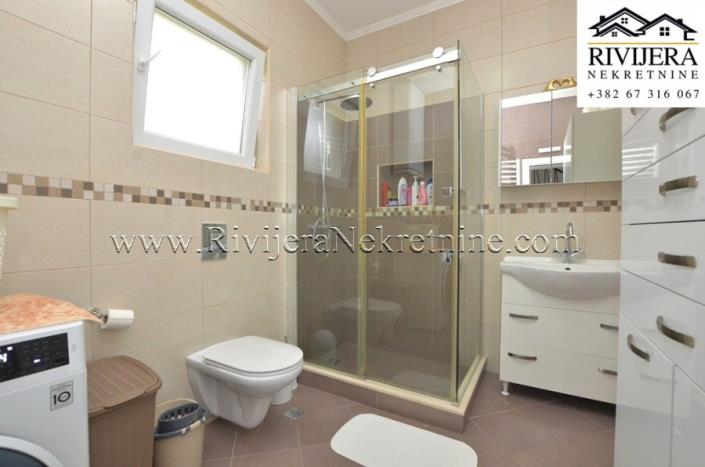 Image No.11-4 Bed House for sale