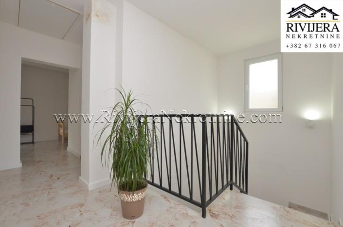 Image No.10-4 Bed House for sale