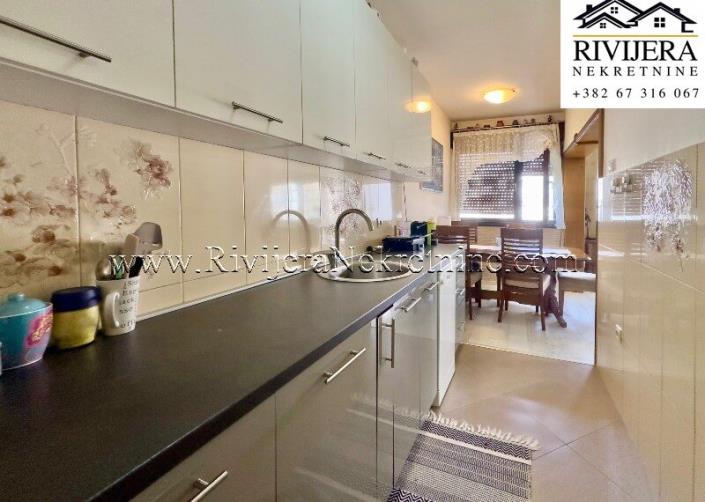 Image No.10-3 Bed Flat for sale