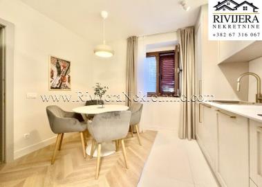 prodaja_Sale_rivijera_Nekretnine_ads_ad_oglasi_Kotor_old_Town_stari_grad_realestate_-7-800x570