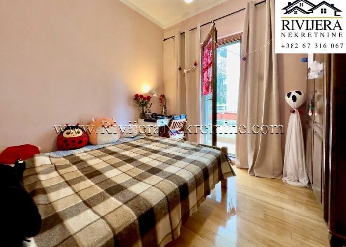 Image No.8-3 Bed Flat for sale