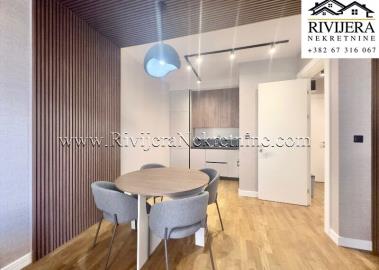 prodaja_prodaza_sale_rivijera_Nekretnine_oglasi_oglasi_Tivat_Kotor_boka_bay_-2-800x570