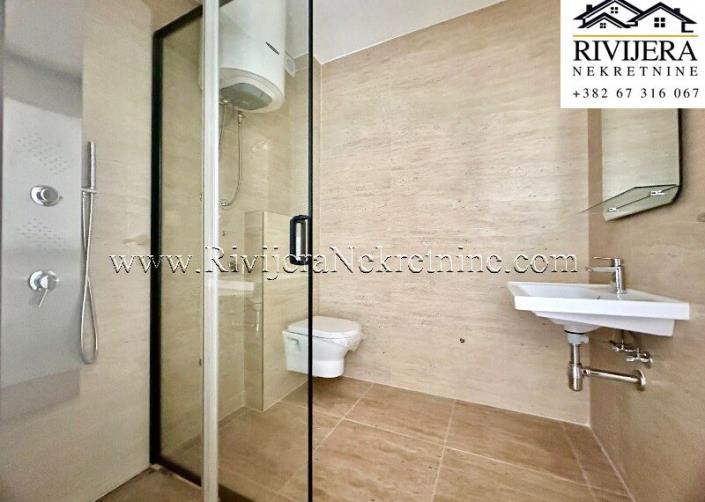 Image No.4-2 Bed House for sale