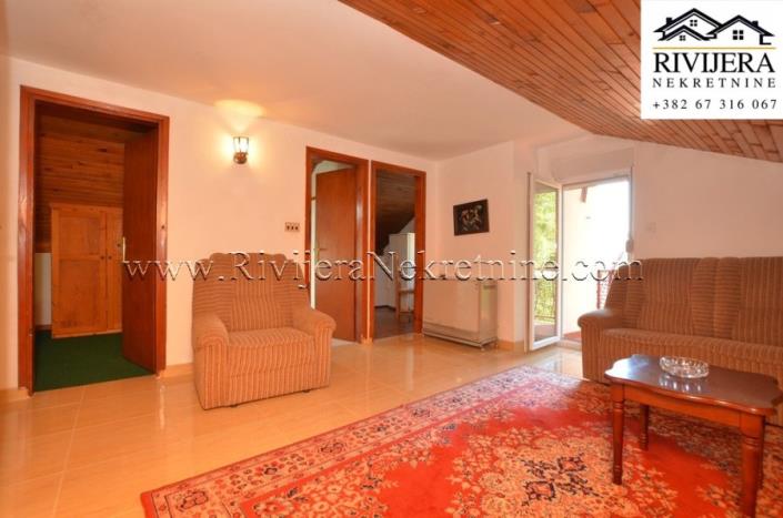 Image No.11-4 Bed House for sale