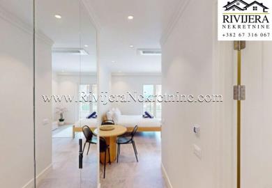 prodaja_prodaza_rivijera_Nekretnine_oglasi_lustica_bay_Boka_bay_real_Estate_-3-823x570