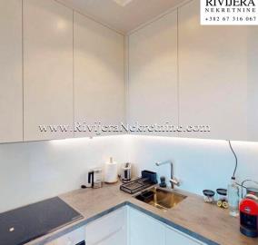 prodaja_prodaza_rivijera_Nekretnine_oglasi_lustica_bay_Boka_bay_real_Estate_-11-600x570