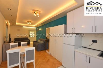 prodaja_prodaza_Sale_rivijera_nekretnine_Ads_oglasi_Herceg_Novi_centar_oldtown_apartment_stan_--4-