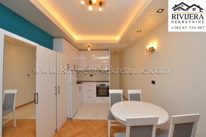 Image No.8-Apartment for sale