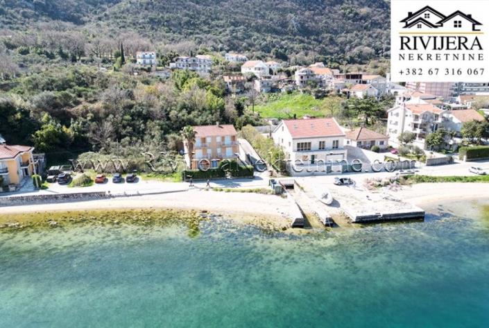 Image No.4-8 Bed House for sale