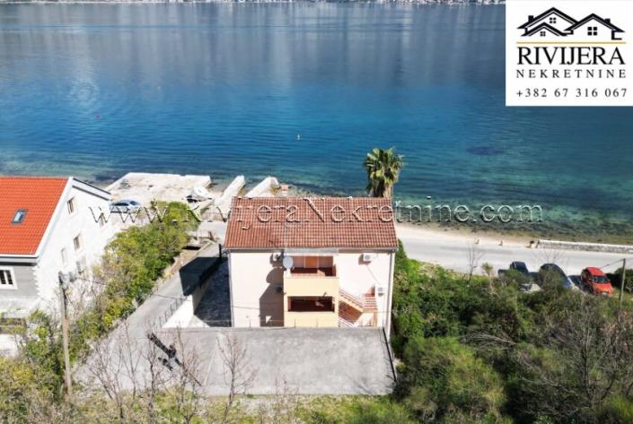 Image No.10-8 Bed House for sale