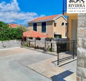 prodaja_prodaza_rivijera_Nekretnine_Ads_ad_oglasi_Tivat_boka_boka_bay-2-600x570