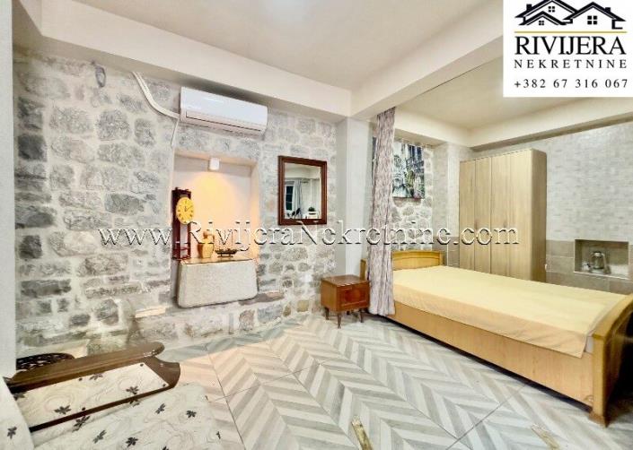 Image No.9-Maison / Villa de 3 chambres à vendre à Kotor