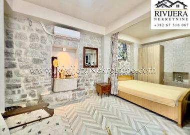 prodaja_prodaza_riviejra_Nekretnine_Ads_Ad_oglasi_Stoliv_Kotor_kuca_real_Estate_-8-800x570