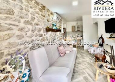 prodaja_prodaza_riviejra_Nekretnine_Ads_Ad_oglasi_Stoliv_Kotor_kuca_real_Estate_-11-800x570