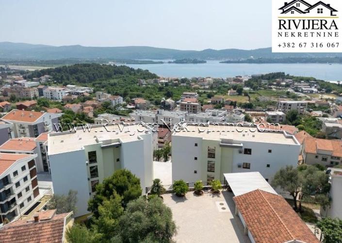 Image No.5-Appartement de 2 chambres à vendre à Tivat