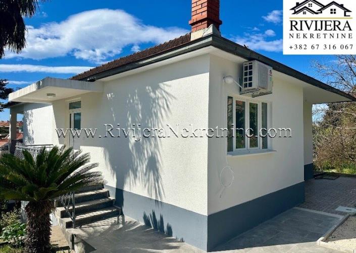 Image No.2-Maison de 3 chambres à vendre à Tivat