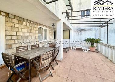 prodaja_prodaza_rivijera_Nekretnine_Ads_ad_oglasi_Stoliv_Kotor_-boka_bay_real_Estate_8-800x570