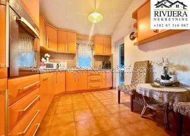 prodaja_prodaza_rivijera_Nekretnine_Ads_ad_oglasi_Stoliv_Kotor_-boka_bay_real_Estate_11-800x570