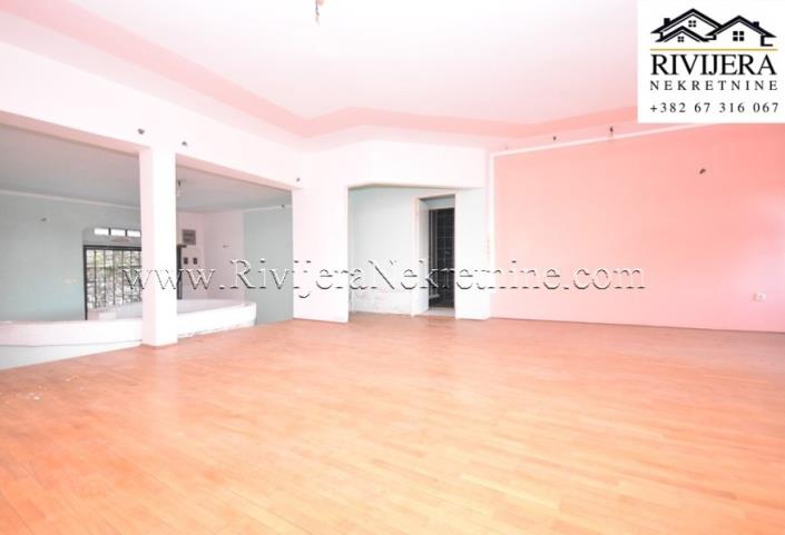 Image No.6-House for sale