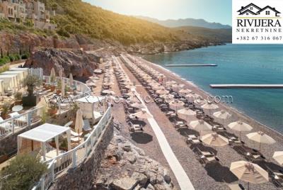 S080_EXT_TheHeightsHero_Rivijera-Nekretnine_Ads_Ad_oglasi_Tivat_Boka_bay_Lustica_bay_03-8-850x570