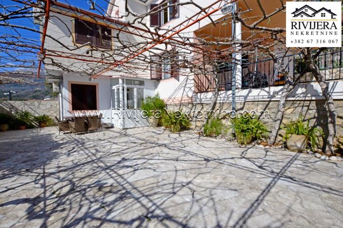 Image No.18-3 Bed House for sale