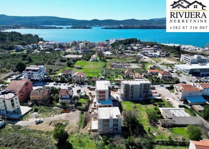 Image No.2-Appartement de 1 chambre à vendre à Tivat