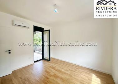 prodaja_prodaza_Sale_rivijera_Nekretnine_Ads_Ad_oglasi_Kotor_boka_bay_-2-800x570
