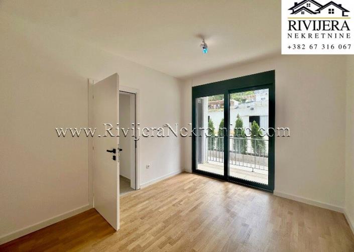Image No.4-3 Bed Flat for sale