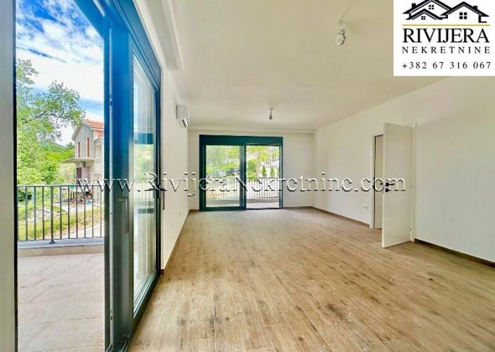 Image No.6-3 Bed Flat for sale
