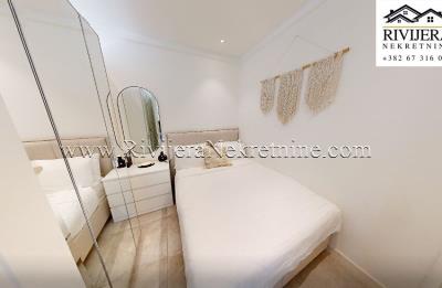 prodaja_sale_prodaza_riviejra_Nekretnine_Ads_ad_oglasi_Lustica_bay_Tivat_boka_Real_Estate_-8-850x555