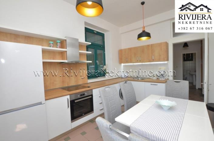 Image No.16-3 Bed House for sale