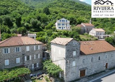 prodaja_prodaza_Sale_oglasi_ads_ad_kuca_house_Kotor_boka_bay_real_estate_Rivijera_Nekretnine_-6-800x570