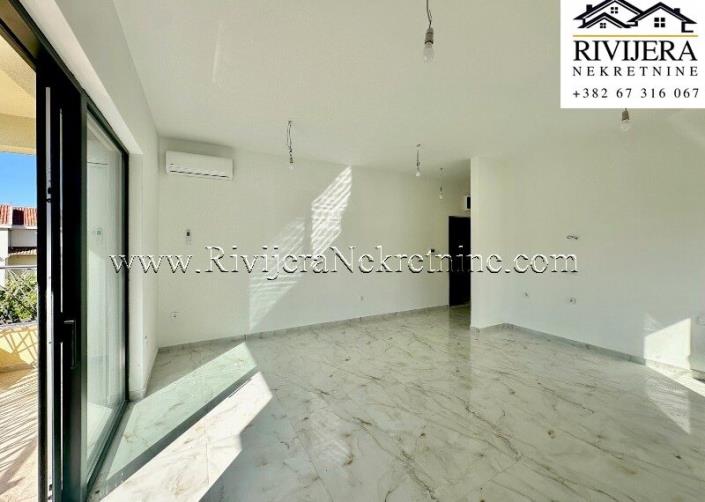 Image No.9-1 Bed Flat for sale