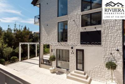 prodaja_prodaza_Sale_Rivijera_Nekretnine_Ads_ad_oglasi_Tivat_Kotor_boka_bay_realestate_-6-850x570