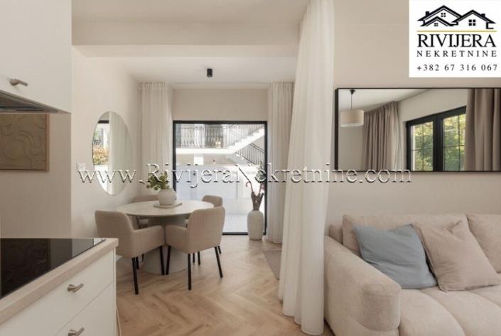 Image No.10-4 Bed House for sale