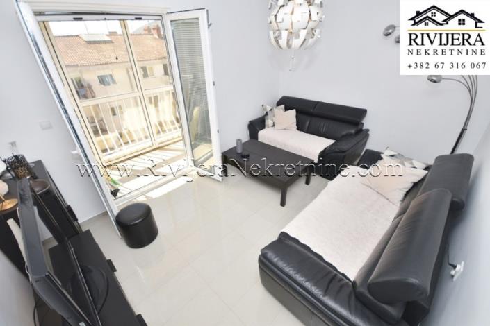 Image No.5-Appartement de 1 chambre à vendre à Igalo