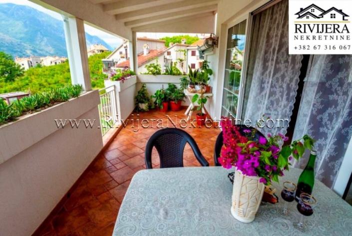 Image No.9-3 Bed Flat for sale