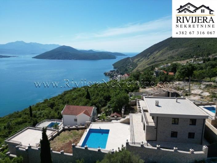 Image No.3-Maison / Villa de 3 chambres à vendre à Herceg Novi