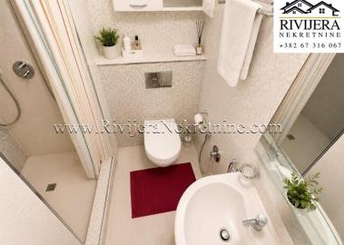 prodaja_prodaza_Sale_Rivijera_nekretnine_Ads_Ad_oglasi_Kotor_boka_bay_real_Estate_-2-1-800x570
