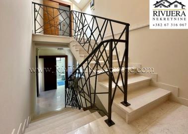 prodaja_prodaza_Sale_Rivijera_nekretnine_Ads_Ad_oglasi_Kotor_boka_bay_real_Estate_-15-1-800x570