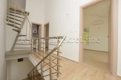 prodaja_prodaza_Sale_stan_Djenovici_ads_oglasi_rivijera_nekretnine_-1-